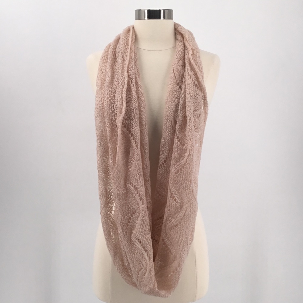 BP Infinity Scarf - Picture 3 of 6